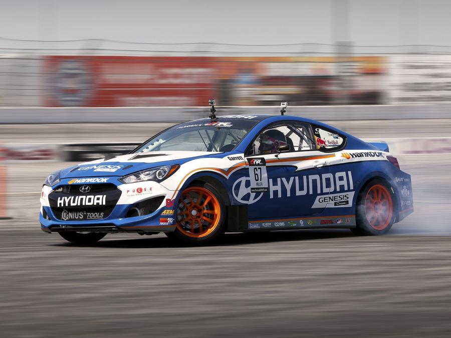  Hyundai Genesis Coupe Formula Drift by RMR 2012 года  (фото 6 из 7)